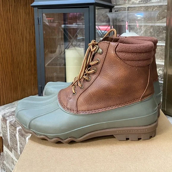 SPERRY Men's Brown and Green Duck Boots - Picture 3 of 16